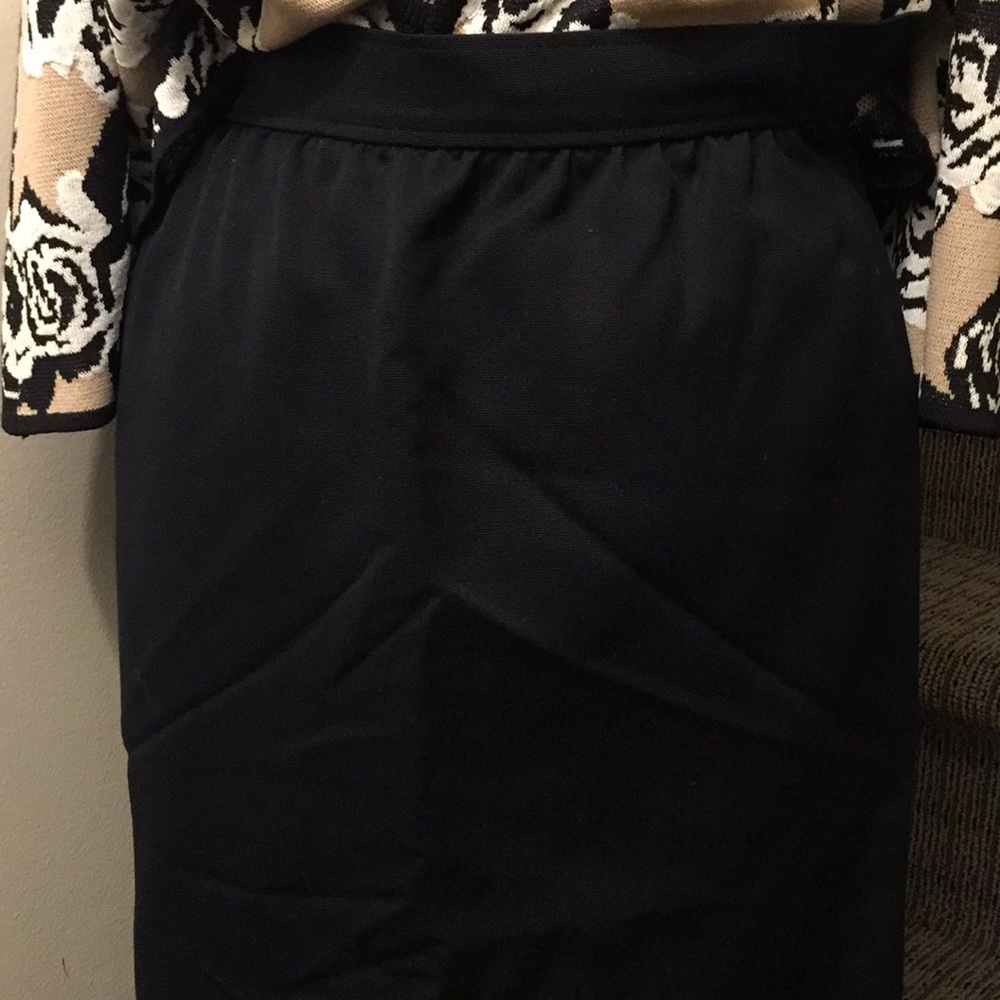 YSL Pencil Skirt - Picture 2 of 6